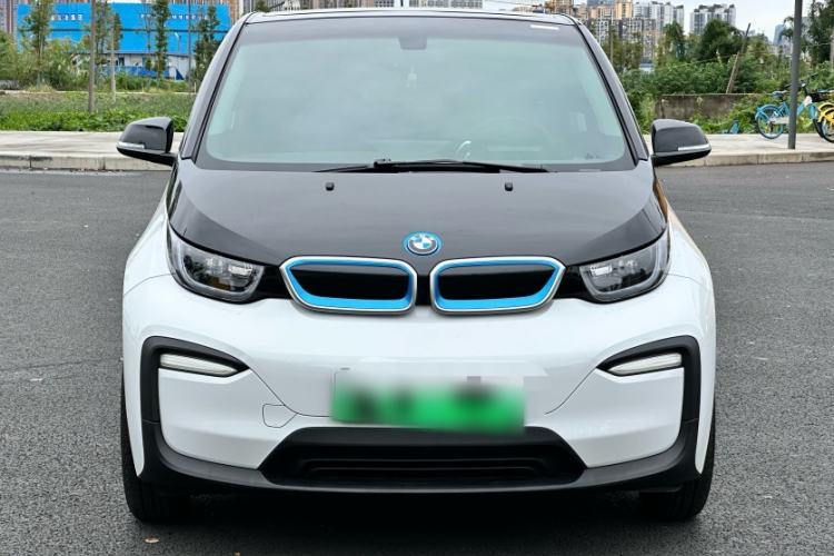 Used BMW i3 2018 Luxury Model Exterior 3