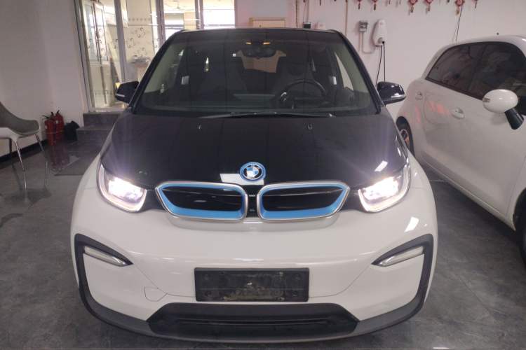 Used BMW i3 2018 Luxury Model Front
