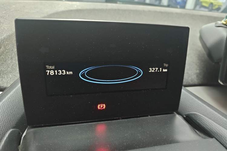 Used BMW i3 2018 Luxury Model Instrument Cluster
