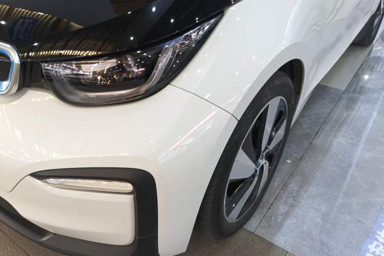 Used BMW i3 2018 Luxury Model Left Front Headlight