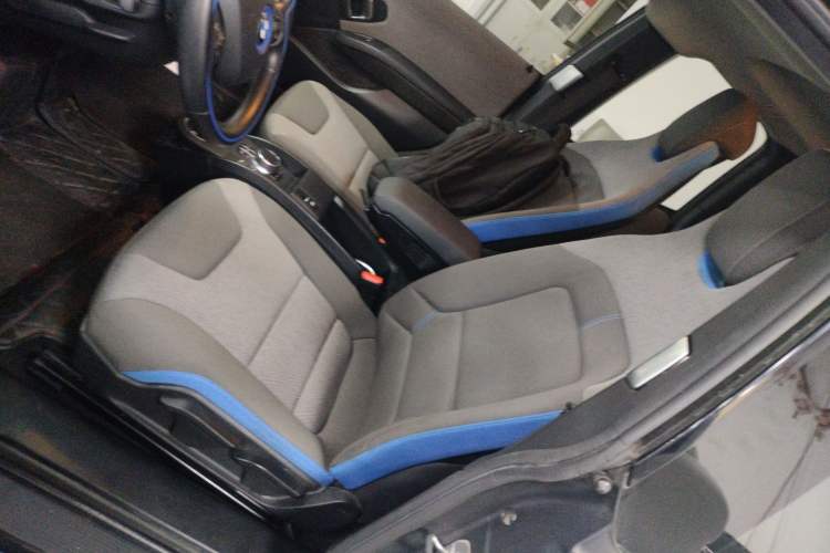 Used BMW i3 2018 Luxury Model Left Front Seat