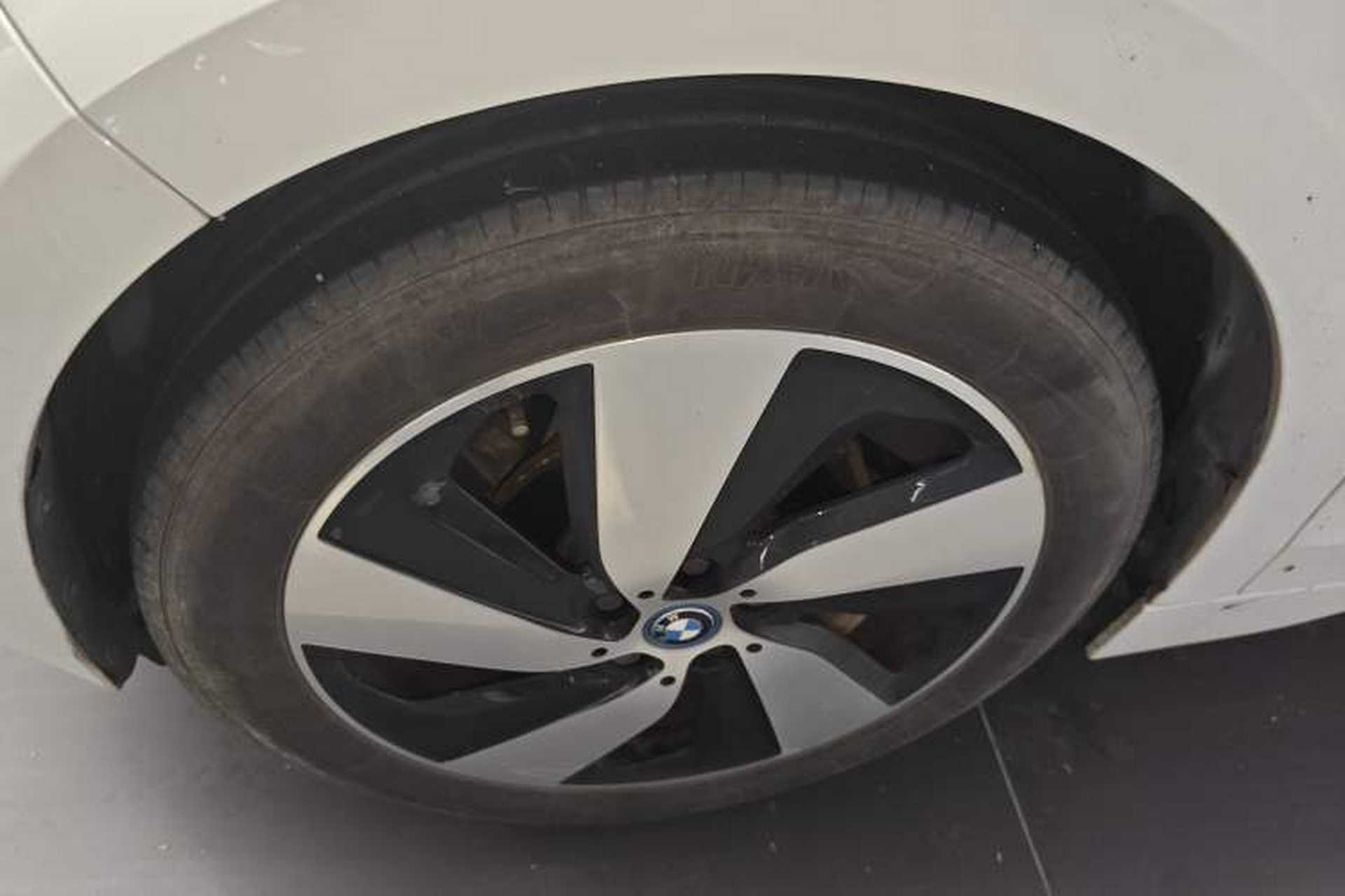 Used BMW i3 2018 Luxury Model Left Front Wheel Hub