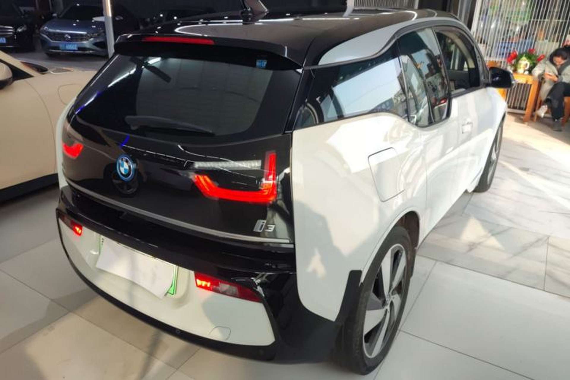 Used BMW i3 2018 Luxury Model Rear Right 45 Deg