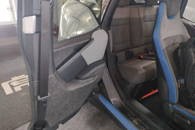 Used BMW i3 2018 Luxury Model Right Rear Door Interior