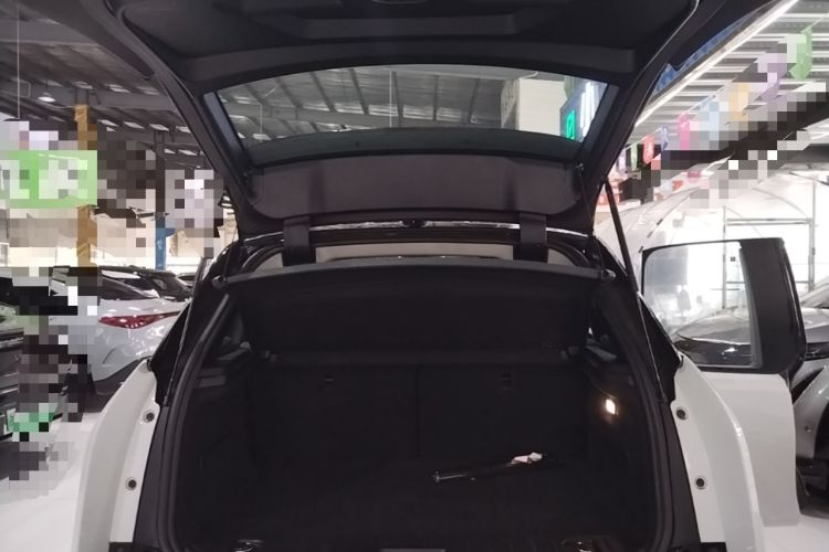 Used BMW i3 2018 Luxury Model Trunk