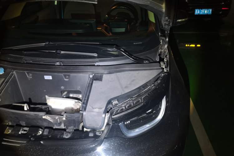 Used BMW i3 2019 Fast Charging Edition Engine Bay Left