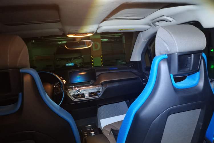 Used BMW i3 2019 Fast Charging Edition Headliner