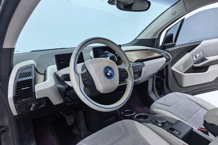 Used BMW i3 2019 Fast Charging Edition Interior 1