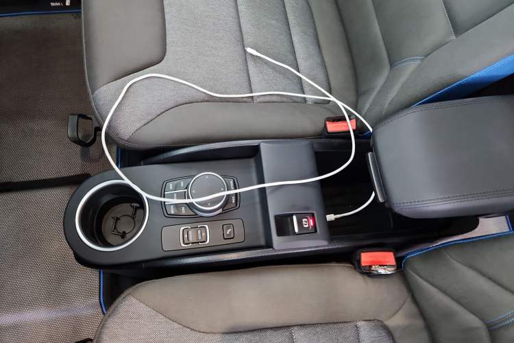 Used BMW i3 2019 Fast Charging Edition Interior 5