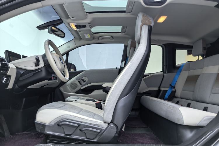 Used BMW i3 2019 Fast Charging Edition Interior 9