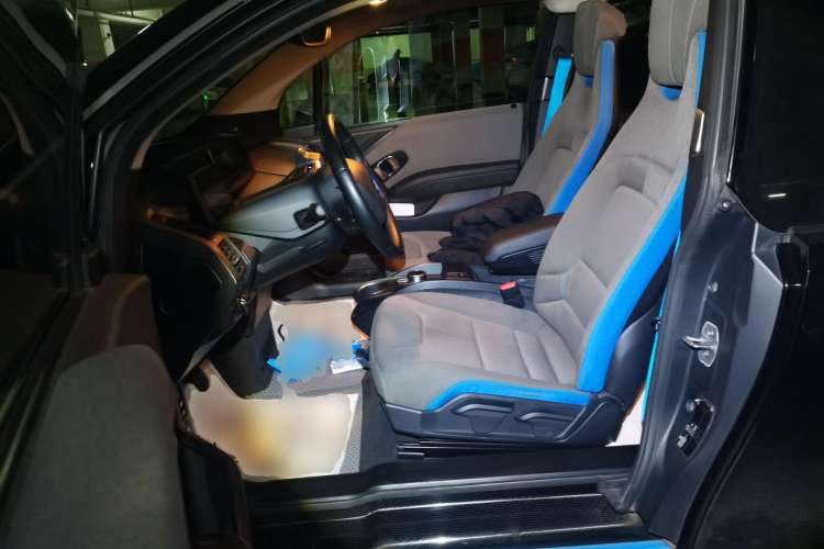Used BMW i3 2019 Fast Charging Edition Left Front Seat