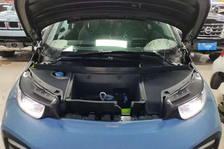 Used BMW i3 2019 Fast Charging Edition Engine Bay