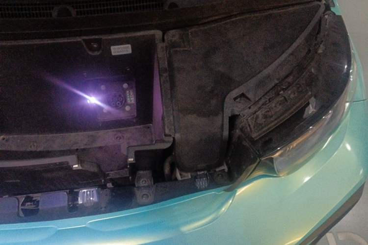 Used BMW i3 2019 Fast Charging Edition Engine Bay Left