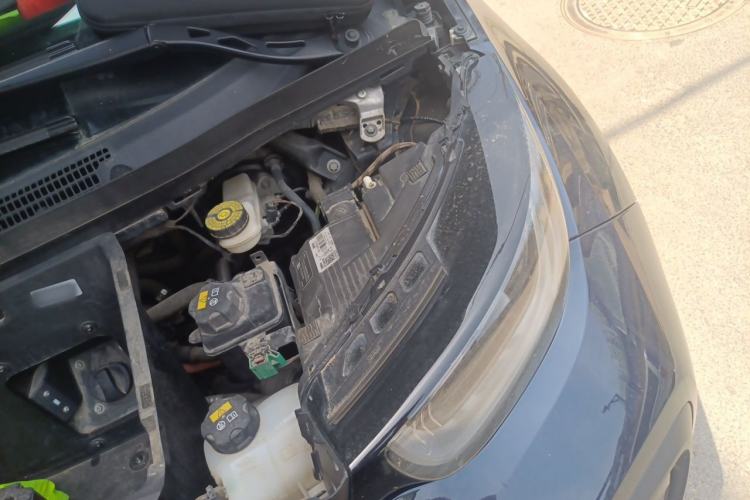 Used BMW i3 2019 Fast Charging Edition Engine Bay Left