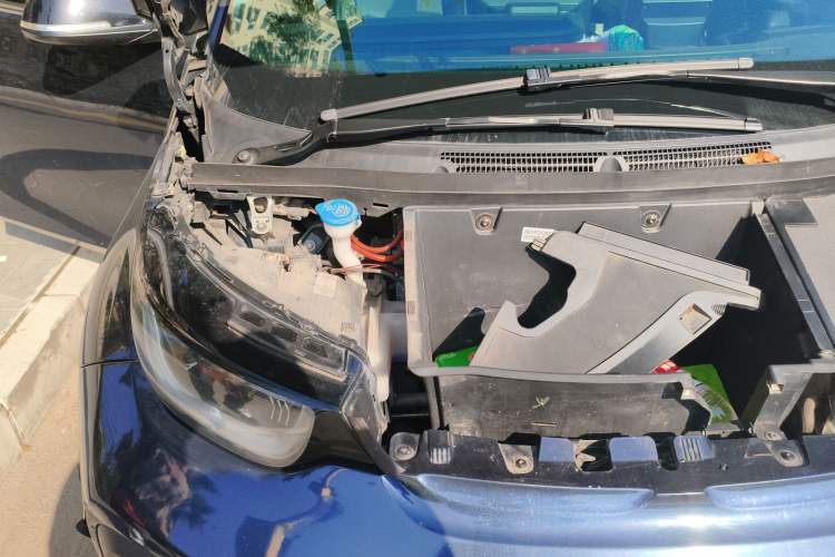 Used BMW i3 2019 Fast Charging Edition Engine Bay Right