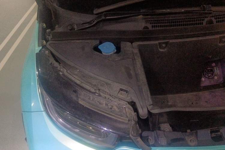 Used BMW i3 2019 Fast Charging Edition Engine Bay Right