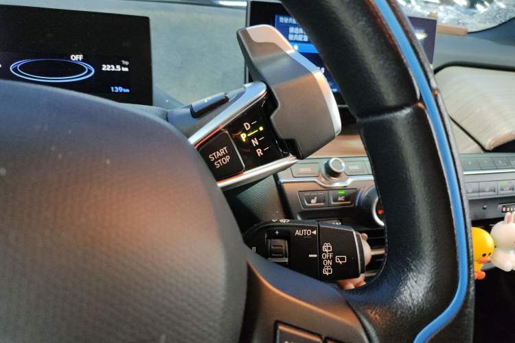 Used BMW i3 2019 Fast Charging Edition Gear Lever