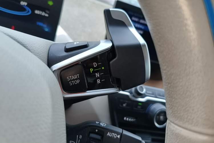 Used BMW i3 2019 Fast Charging Edition Gear Lever