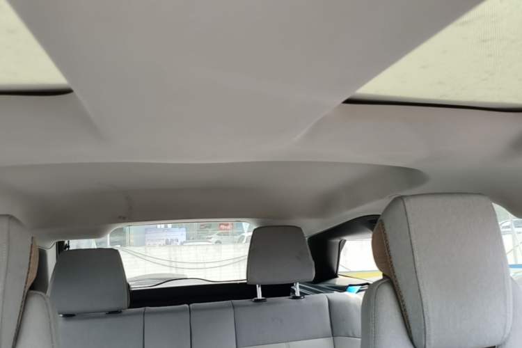 Used BMW i3 2019 Fast Charging Edition Headliner