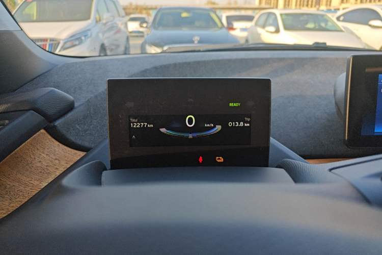 Used BMW i3 2019 Fast Charging Edition Instrument Cluster
