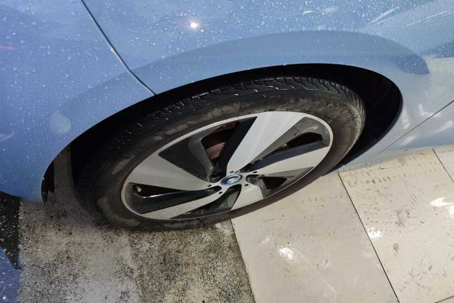 Used BMW i3 2019 Fast Charging Edition Left Front Wheel Hub