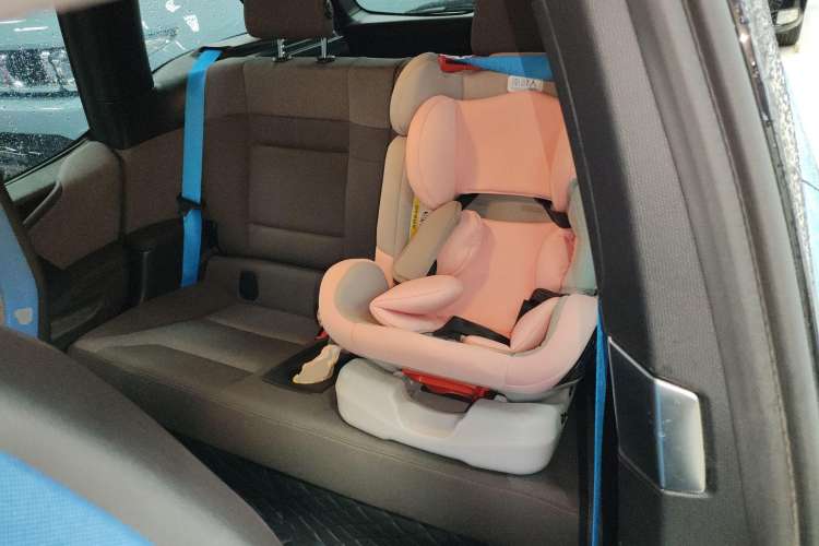 Used BMW i3 2019 Fast Charging Edition Left Rear Seat