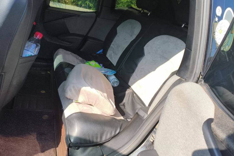Used BMW i3 2019 Fast Charging Edition Left Rear Seat