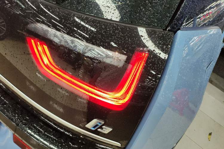 Used BMW i3 2019 Fast Charging Edition Right Rear Taillight