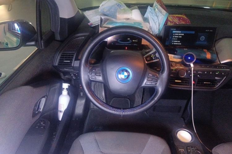 Used BMW i3 2019 Fast Charging Edition Steering Wheel
