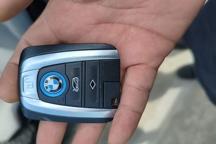 Used BMW i3 2019 Fast Charging Edition Vehicle Key