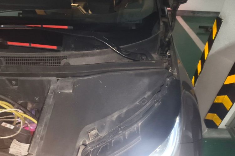 Used BMW i3 2019 Fast Charging Edition Engine Bay Left