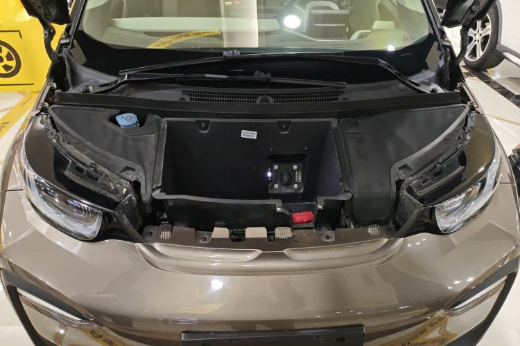 Used BMW i3 2019 Fast Charging Edition Engine Bay