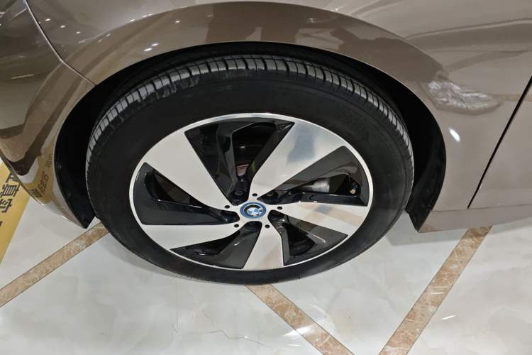 Used BMW i3 2019 Fast Charging Edition Exterior 7