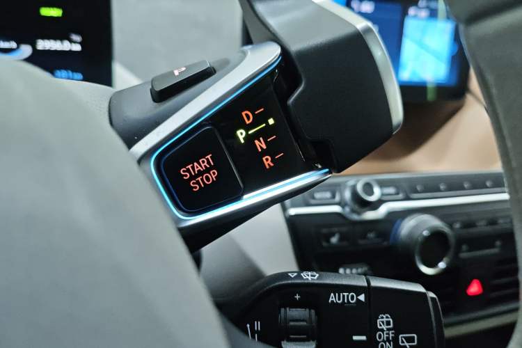Used BMW i3 2019 Fast Charging Edition Gear Lever