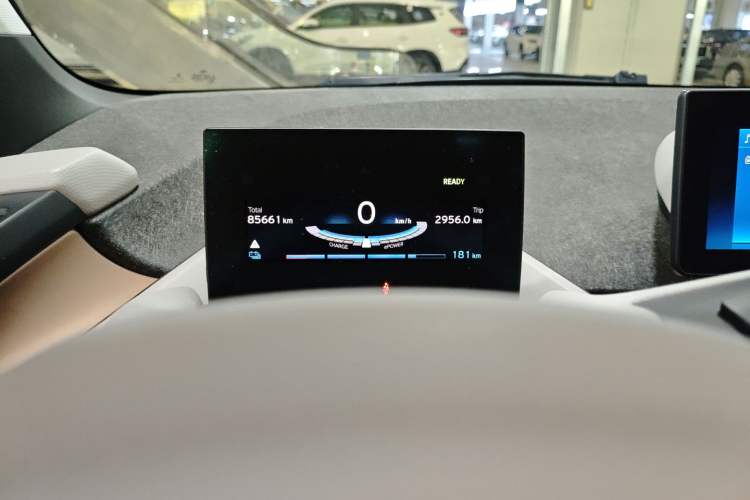 Used BMW i3 2019 Fast Charging Edition Instrument Cluster