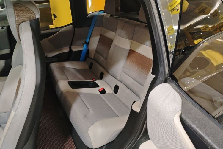 Used BMW i3 2019 Fast Charging Edition Interior 4
