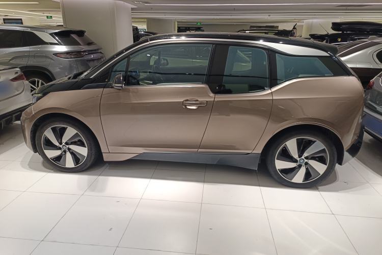 Used BMW i3 2019 Fast Charging Edition Left Side