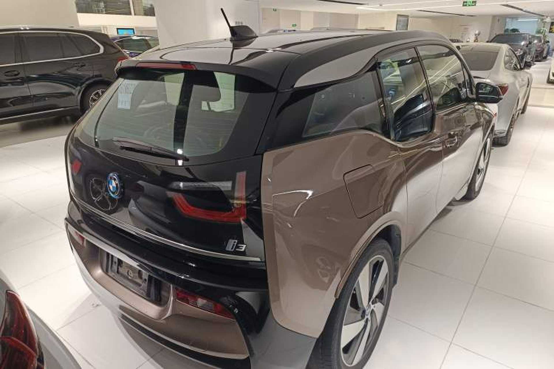 Used BMW i3 2019 Fast Charging Edition Rear Right 45 Deg