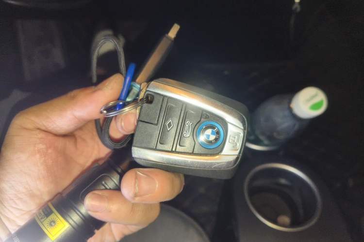 Used BMW i3 2019 Fast Charging Edition Vehicle Key