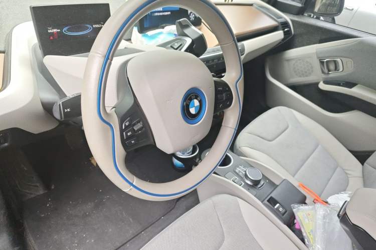 Used BMW i3 2019 Fast Charging Edition Steering Wheel