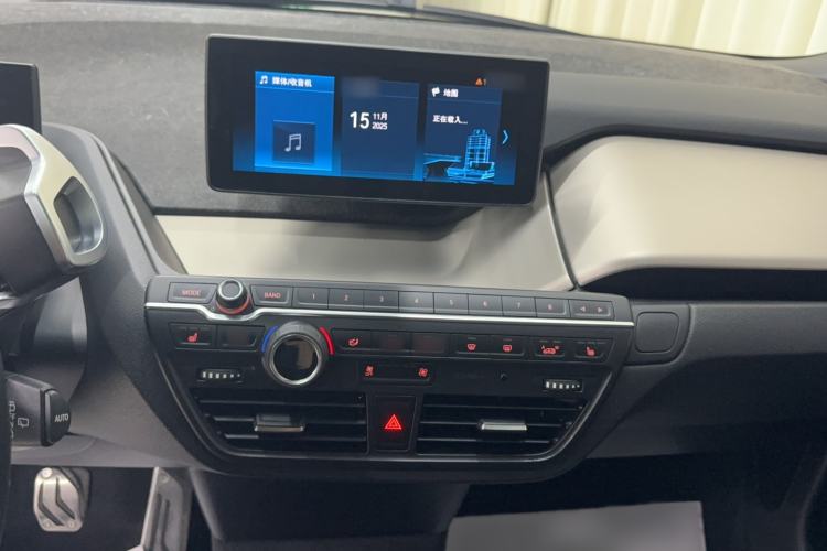Used BMW i3 2019 Fast Charging Edition Audio And AC Panel