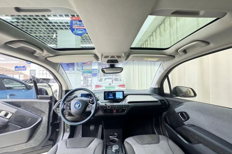 Used BMW i3 2019 Fast Charging Edition Headliner
