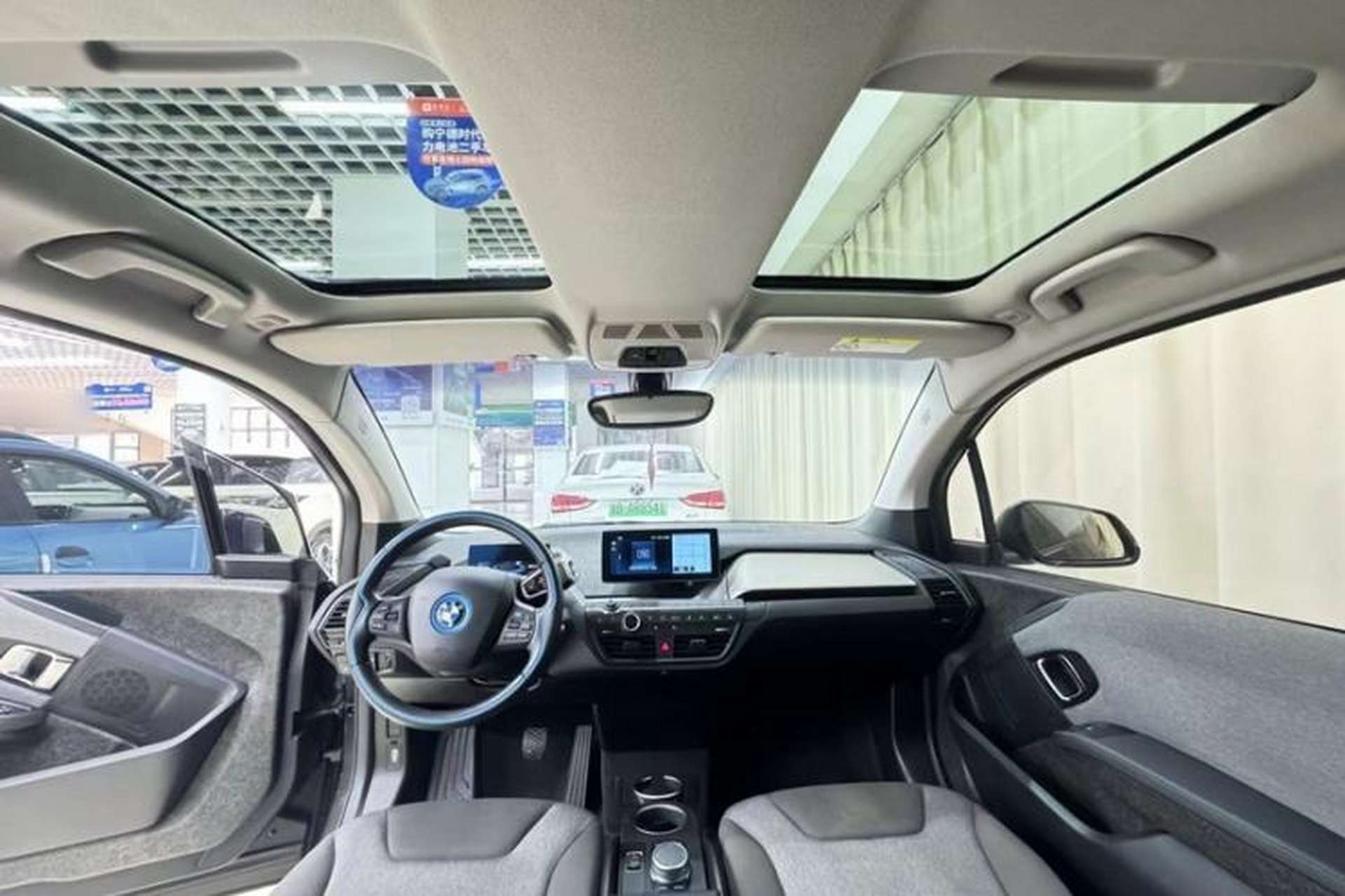 Used BMW i3 2019 Fast Charging Edition Interior 2