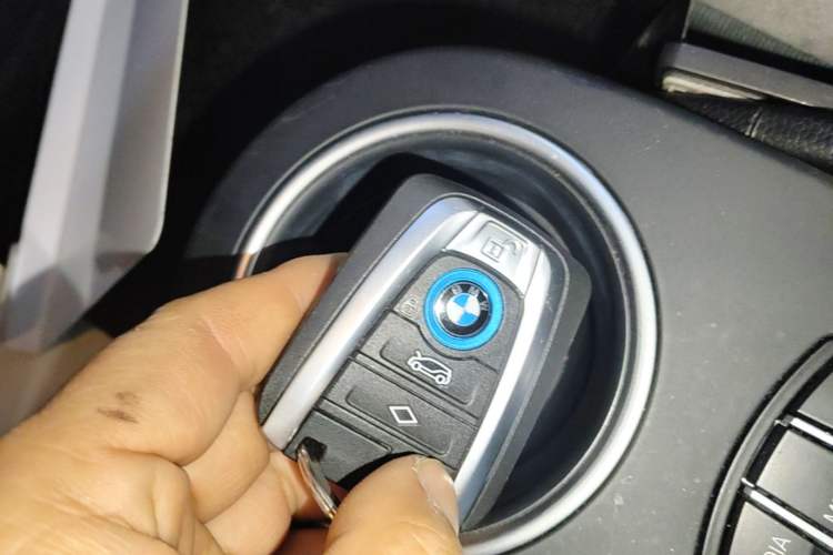 Used BMW i3 2019 Fast Charging Edition Vehicle Key