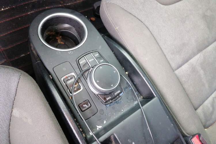 Used BMW i3 2019 Fast Charging Edition Gear Lever