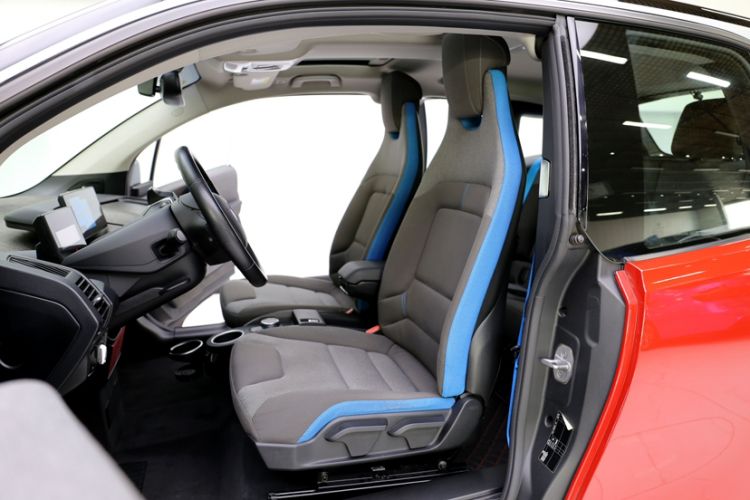 Used BMW i3 2019 Fast Charging Edition Interior 2