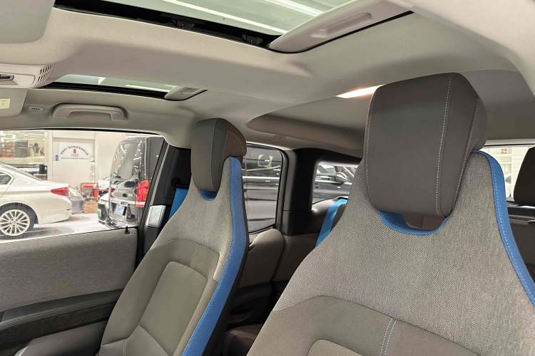 Used BMW i3 2019 Fast Charging Edition Interior 7