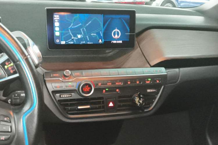 Used BMW i3 2019 Fast Charging Edition Audio And AC Panel