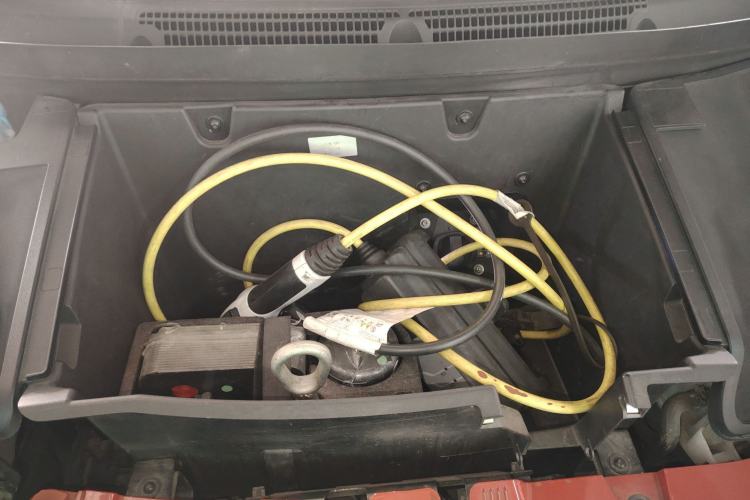 Used BMW i3 2019 Fast Charging Edition Engine Bay