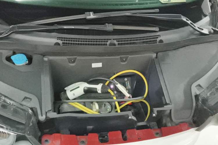 Used BMW i3 2019 Fast Charging Edition Engine Bay